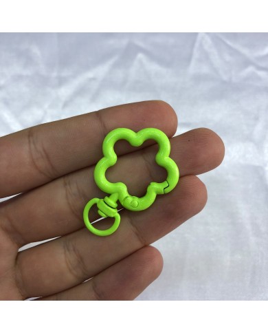 Neon Limon Yeşili Çiçek Şekilli Metal Papağan Klips Anahtarlık