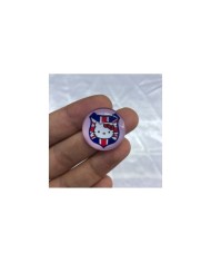 Lavanta Kırmızı Lacivert Bayrak Desenli Hello Kitty Yuvarlak