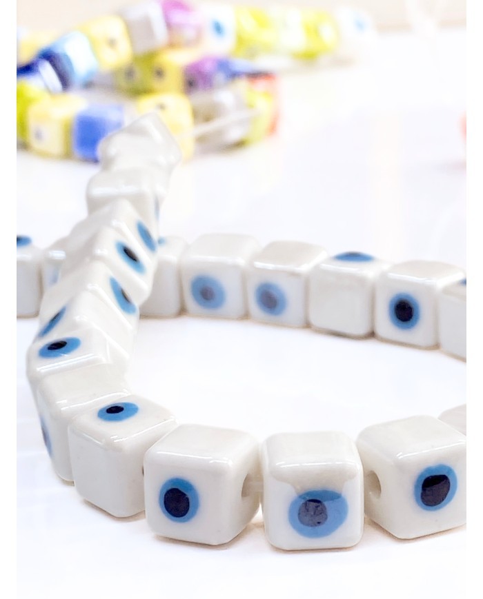 İpe Dizili Seramik Boncuk Beyaz Nazar Boncuklu Küp 10mm - 1 Dizi