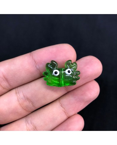 Şeffaf Çimen Yeşili Beyaz Gözlü Yengeç Figürlü Cam Kolye ve