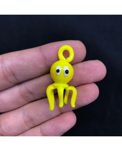 Opak Limon Sarısı Büyük Gözlü Ahtapot Figürlü Cam Kolye ve