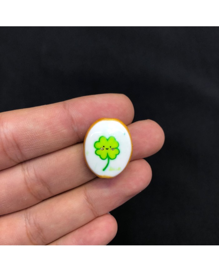 Beyaz Zeminli Limon Yeşili Yonca Desenli Oval Seramik Boncuk 1