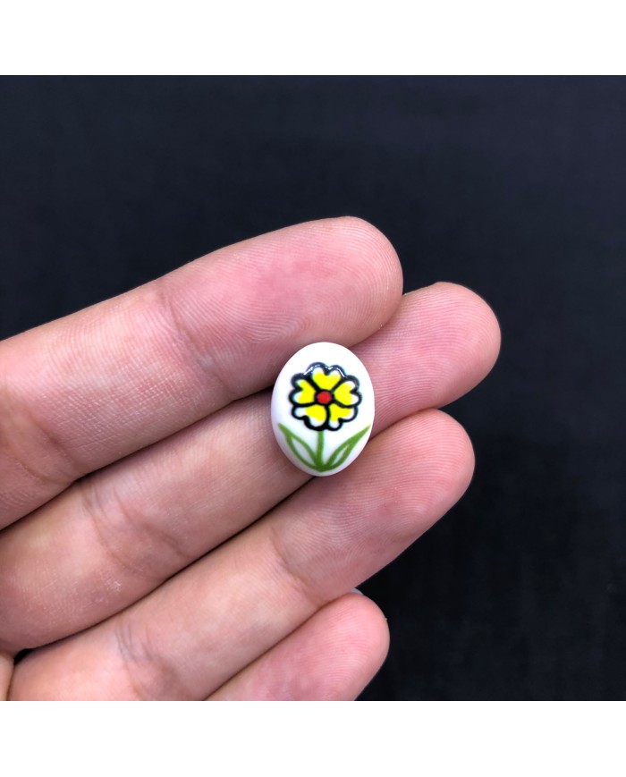 Beyaz Zeminli Limon Sarısı Çiçek Desenli Oval Seramik Boncuk 1