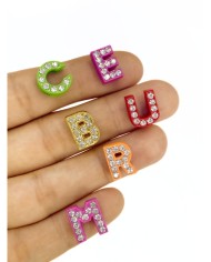 Zamak Boyalı Mine Harf Kolye Bileklik Ucu Charm Renkli 10x12mm 1 Adet