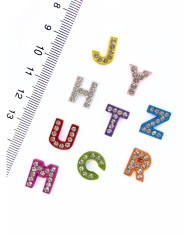Zamak Boyalı Mine Harf Kolye Bileklik Ucu Charm Renkli 10x12mm 1 Adet