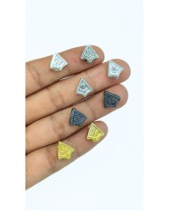 Zamak Çift Delikli Üçgen Tesbih Aparatı Desenli Sarı - 11x11mm