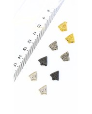 Zamak Çift Delikli Üçgen Tesbih Aparatı Desenli Gümüş - 11x11mm