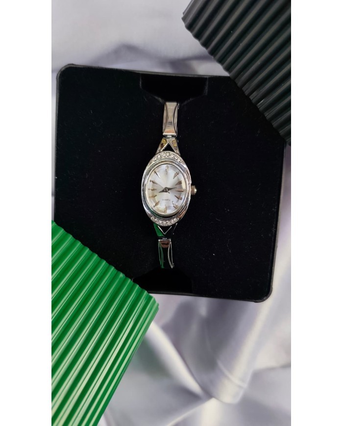 Model Kare Tasarım Çelik Kasa Kol Saati - Metal Kordon