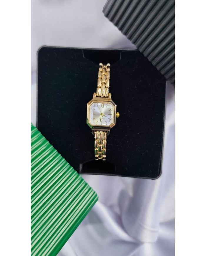 Model Kare Tasarım Çelik Kasa Kol Saati - Metal Kordon