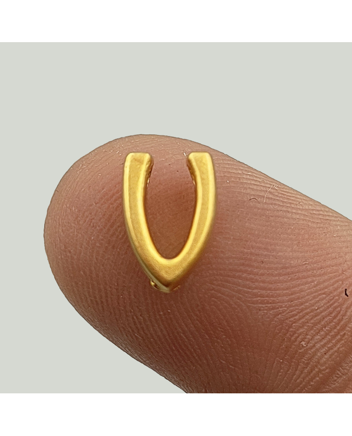 "V" Mini Harfler Lak Kaplama Gold - 3 Adet