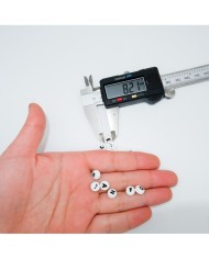 "V" 8 mm Adet Sedef Harf Boncuk