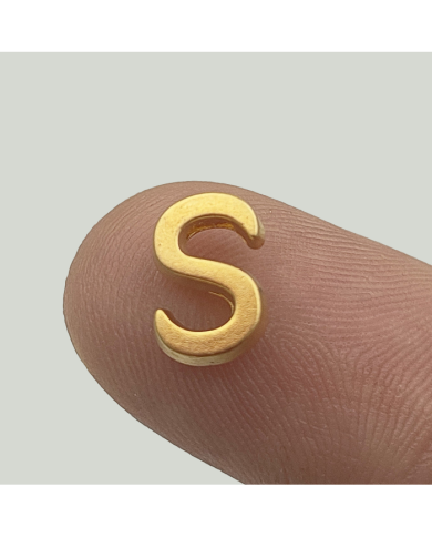 "S" Mini Harfler Lak Kaplama Gold - 3 Adet