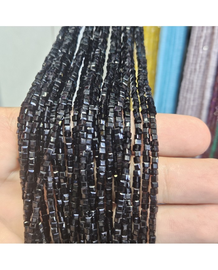 3mm İpe Dizili Küp Kristal Boncuk Mat Siyah - 1 Dizi