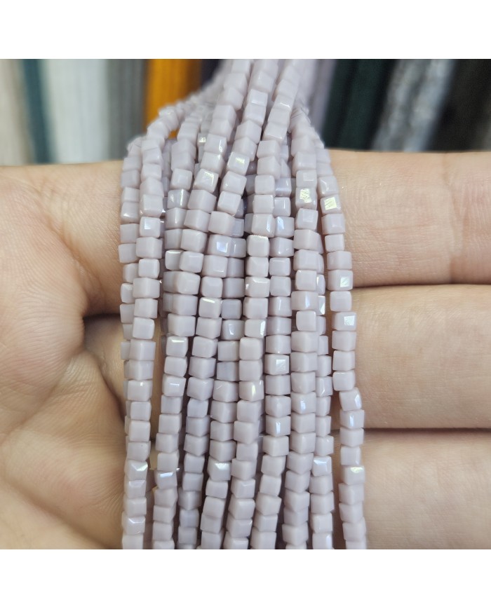 3mm İpe Dizili Küp Kristal Boncuk Mat Pembe Gri - 1 Dizi