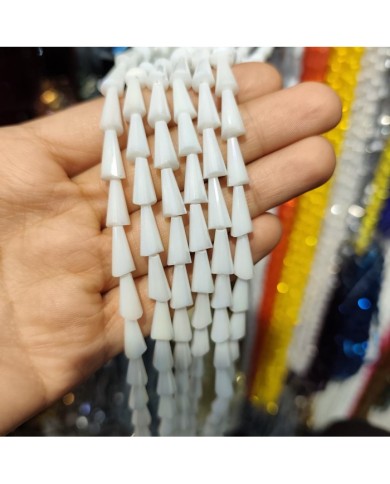 6x12mm İpe Dizili Deve Tabanı Huni Kristal Boncuk Mat Beyaz - 1 Dizi