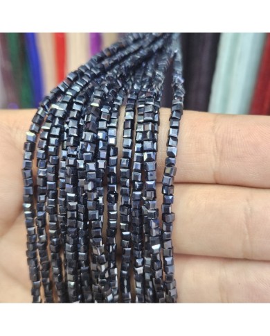 3mm İpe Dizili Küp Kristal Boncuk Mat Janjanlı Siyah - 1 Dizi