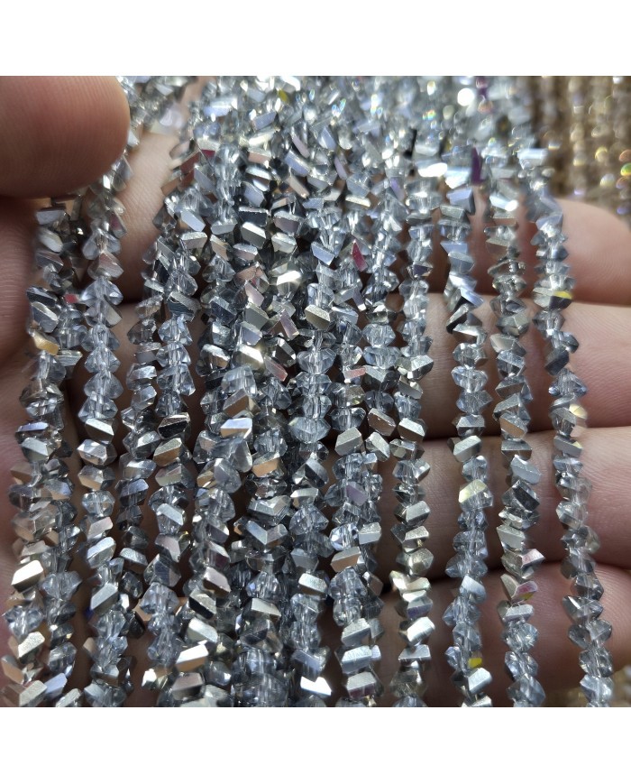 5 Adet İpe Dizili Üçgen Kristal Boncuk - Janjanlı Gümüş - 4mm