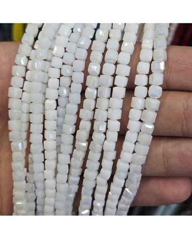 4mm İpe Dizili Küp Kristal Boncuk Mat Beyaz - 1 Dizi