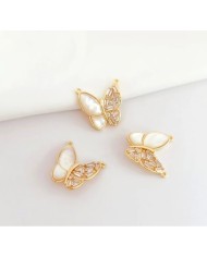 Kelebek Şekilli İnci ve Taş Detaylı Takı Kapama - 17x17mm