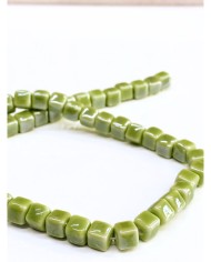 İpe Dizili Seramik Boncuk Yeşil Küp 5mm - 1 Dizi