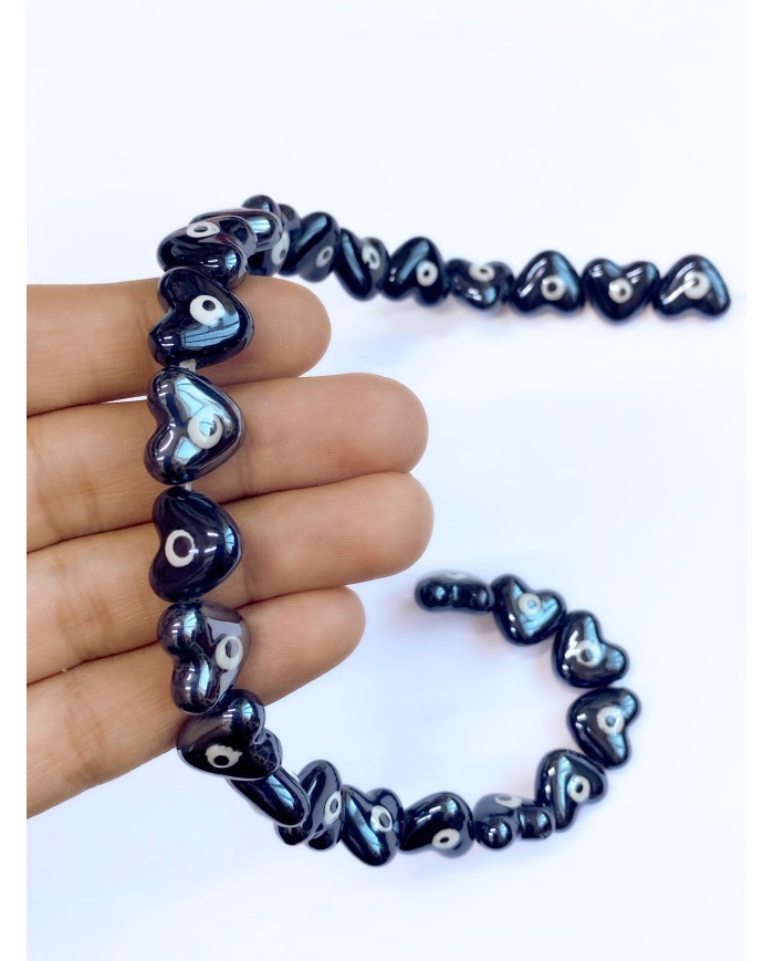 İpe Dizili Seramik Boncuk Siyah Nazar Boncuklu Kalp 15mm - 1 Dizi