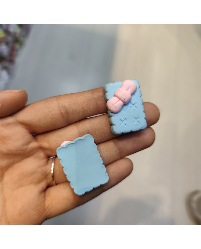 Tavşan Süslemeli Dikdörtgen Bisküvi Figürü Bebek Mavisi Pembe 1